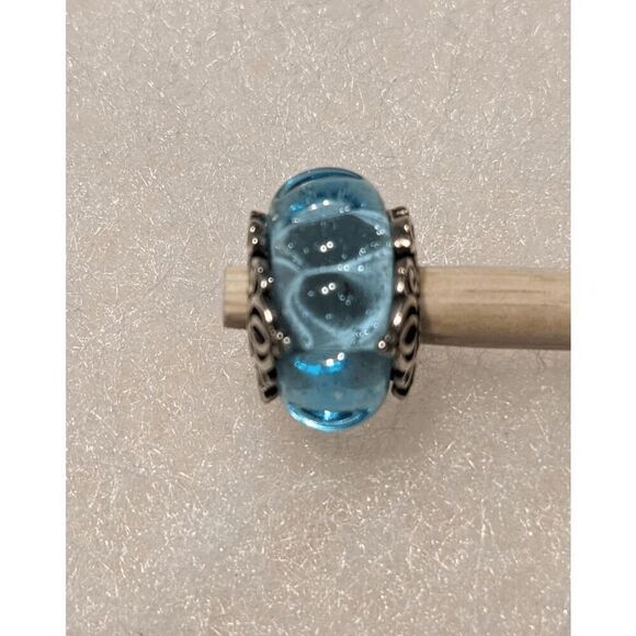 NEW AUTHENTIC PANDORA Disney Cinderella Murano Glass Charm - Picture 1 of 4